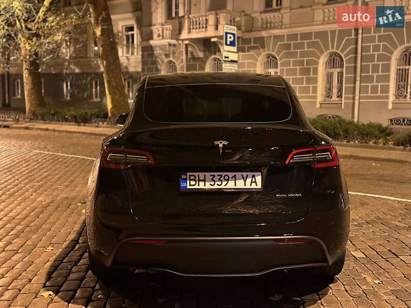 Внедорожник / Кроссовер Tesla Model Y 2021 в Одессе