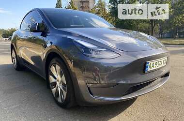 Внедорожник / Кроссовер Tesla Model Y 2023 в Киеве