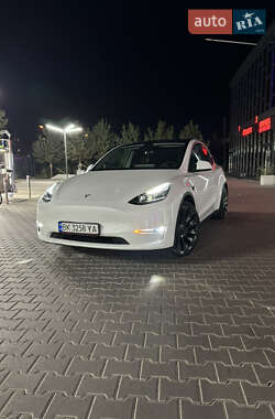 Внедорожник / Кроссовер Tesla Model Y 2023 в 
