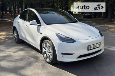 Внедорожник / Кроссовер Tesla Model Y 2023 в Полтаве