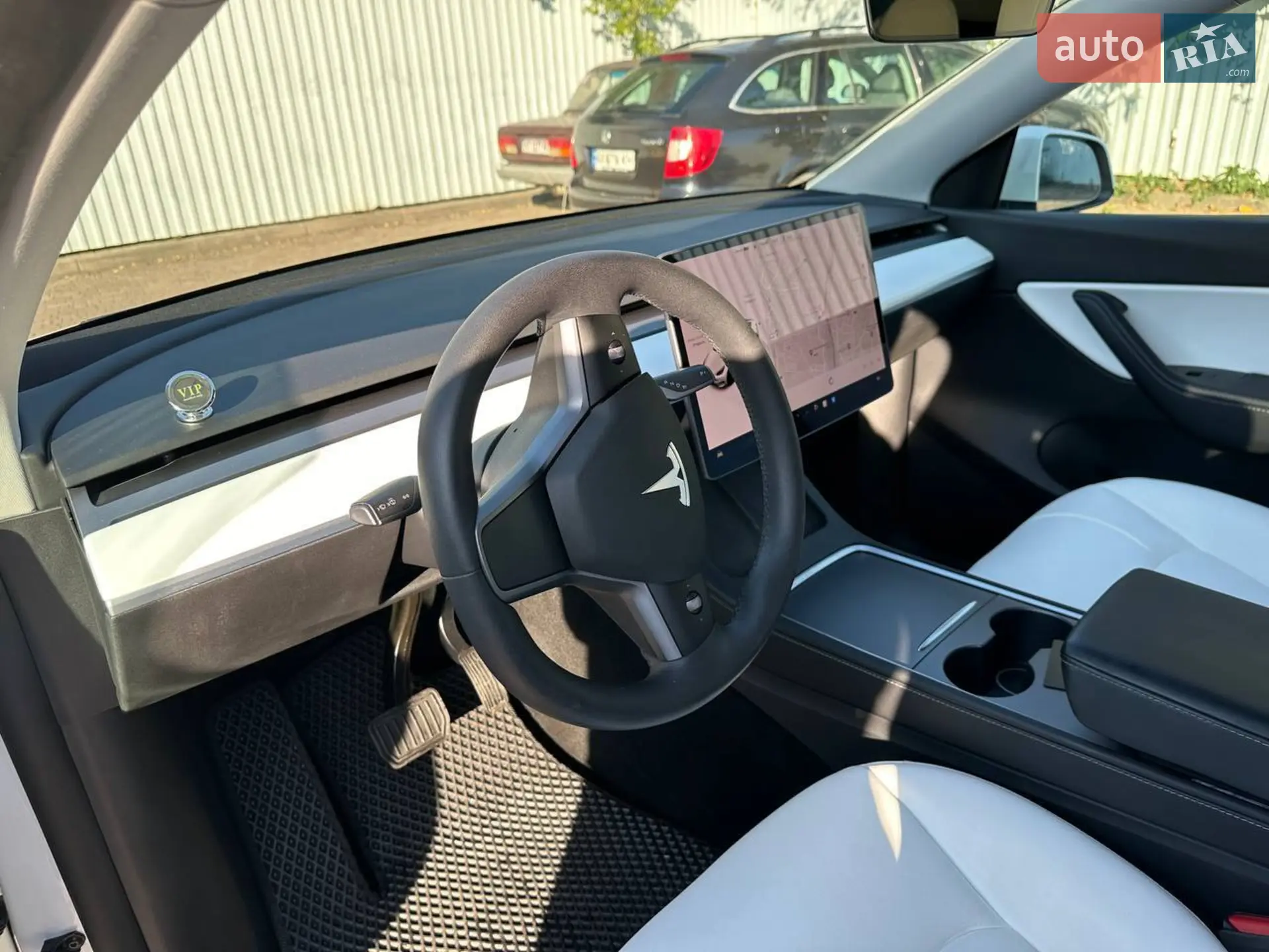 2021 Tesla Model Y - мініатюра 16
