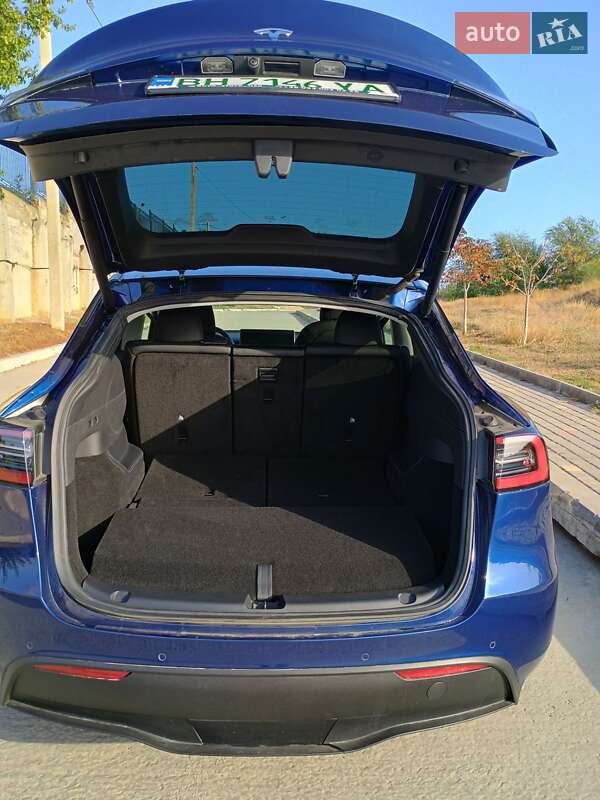 Внедорожник / Кроссовер Tesla Model Y 2022 в Николаеве