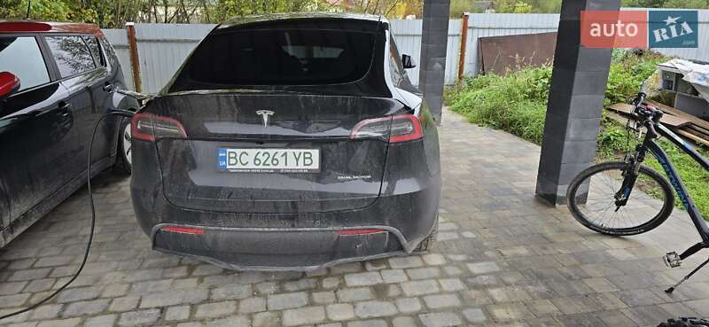 Позашляховик / Кросовер Tesla Model Y 2020 в Краматорську