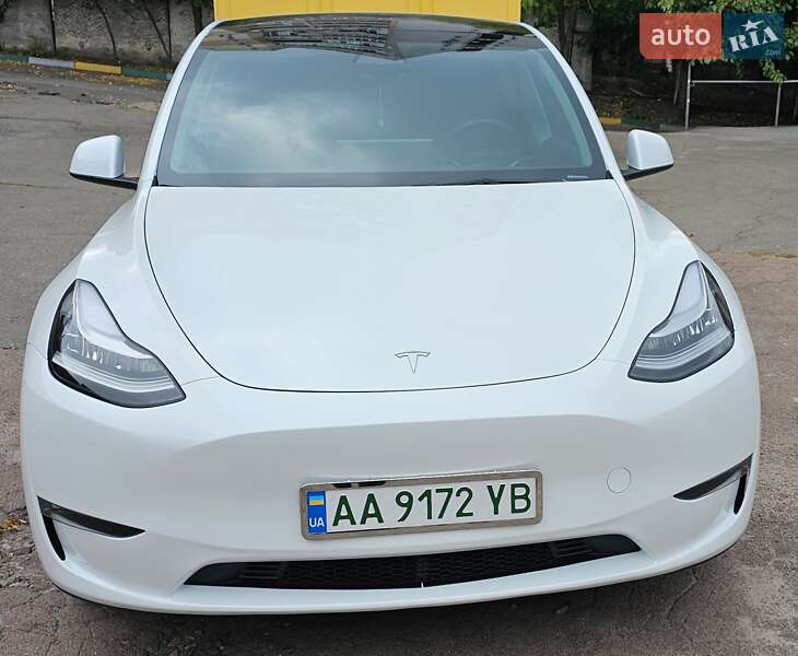 Позашляховик / Кросовер Tesla Model Y 2023 в Києві