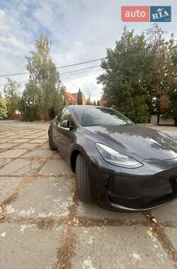Внедорожник / Кроссовер Tesla Model Y 2023 в 
