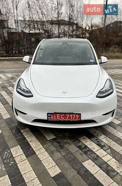Внедорожник / Кроссовер Tesla Model Y 2021 в Киеве