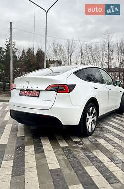 Внедорожник / Кроссовер Tesla Model Y 2021 в Киеве