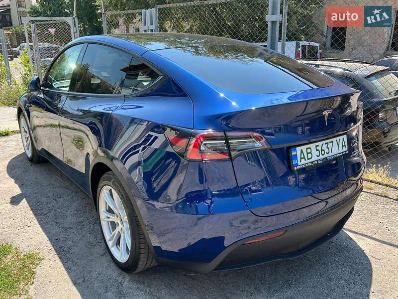 Внедорожник / Кроссовер Tesla Model Y 2020 в Виннице