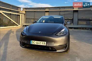 Внедорожник / Кроссовер Tesla Model Y 2021 в Киеве