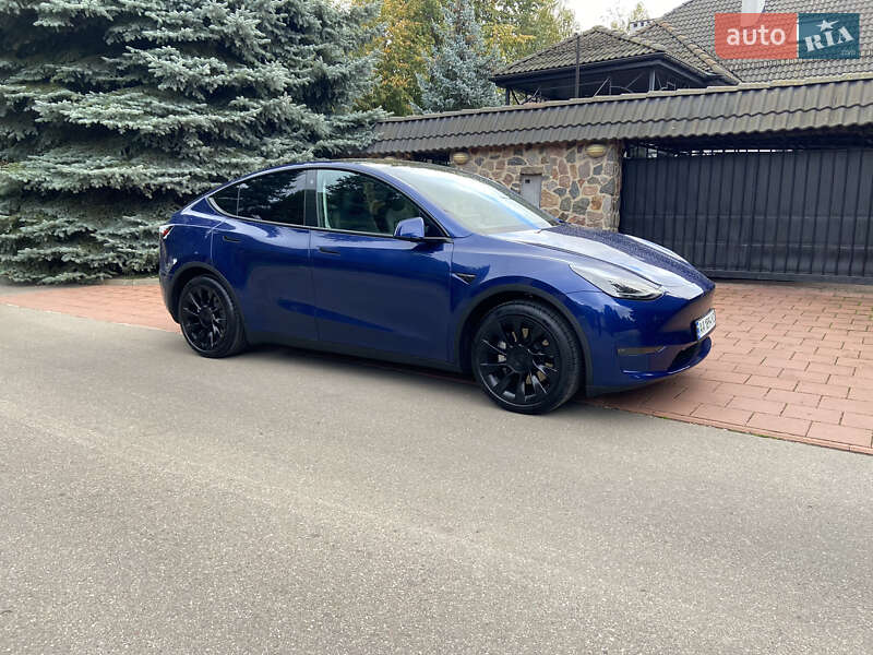 Внедорожник / Кроссовер Tesla Model Y 2023 в Киеве фото 4 Внедорожник / Кроссовер Tesla Model Y 2023 в Киеве