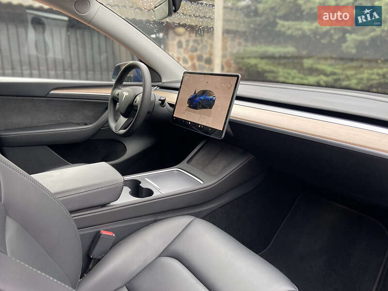 Внедорожник / Кроссовер Tesla Model Y 2023 в Киеве фото 9 Внедорожник / Кроссовер Tesla Model Y 2023 в Киеве