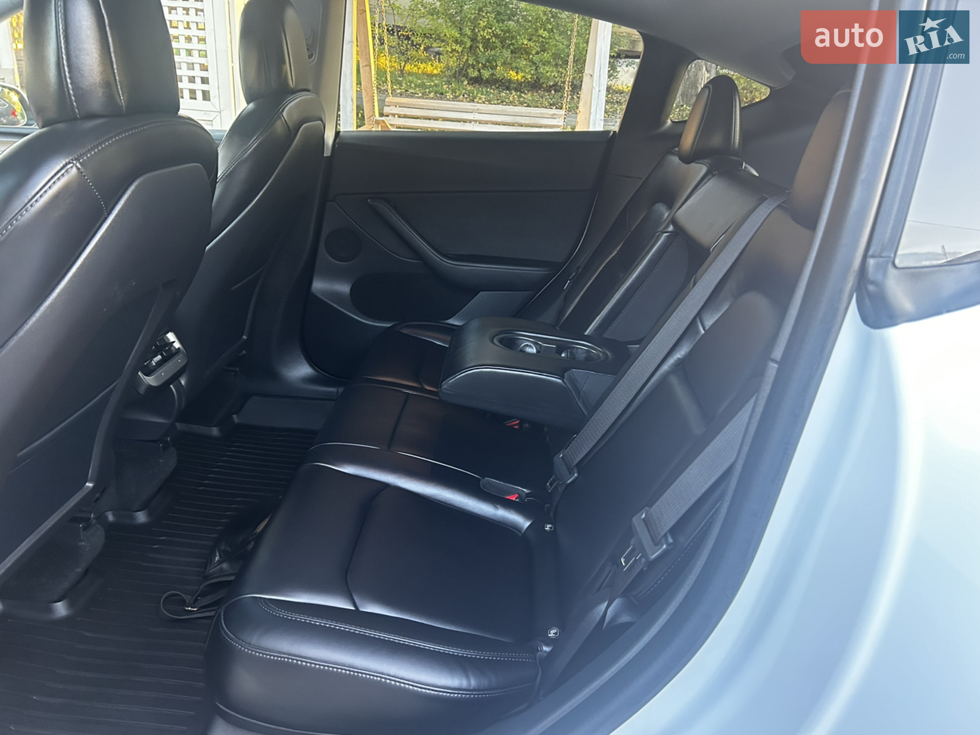 2022 Tesla Model Y - мініатюра 14
