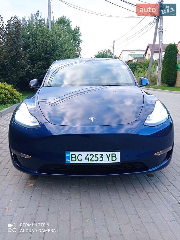Внедорожник / Кроссовер Tesla Model Y 2021 в Львове