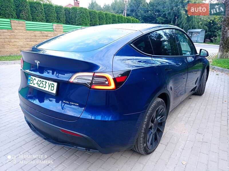 Внедорожник / Кроссовер Tesla Model Y 2021 в Львове