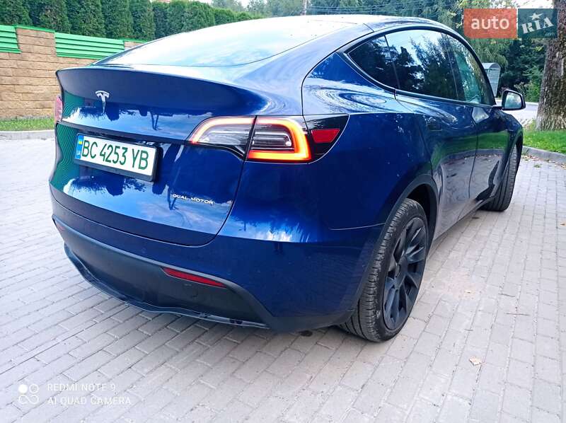 Внедорожник / Кроссовер Tesla Model Y 2021 в Львове