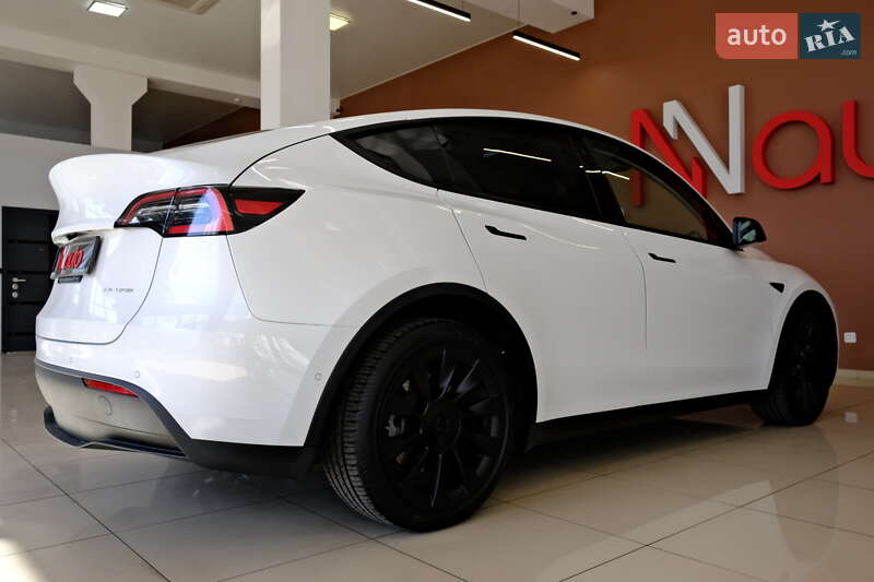 Внедорожник / Кроссовер Tesla Model Y 2020 в Одессе