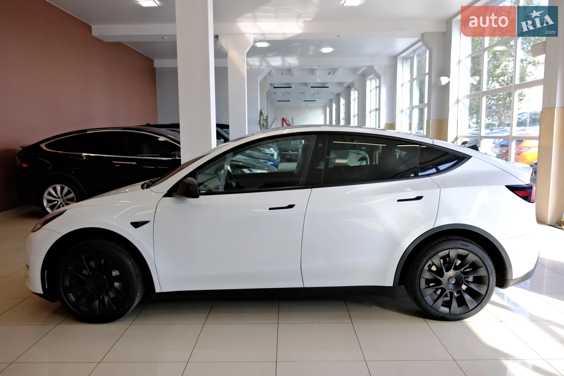 2020 Tesla Model Y - мініатюра 24