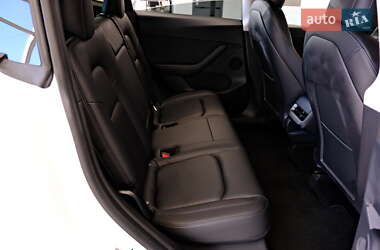 Внедорожник / Кроссовер Tesla Model Y 2020 в 