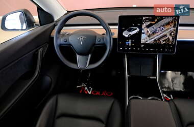 Внедорожник / Кроссовер Tesla Model Y 2020 в 