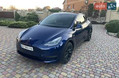 Позашляховик / Кросовер Tesla Model Y 2022 в Хусті