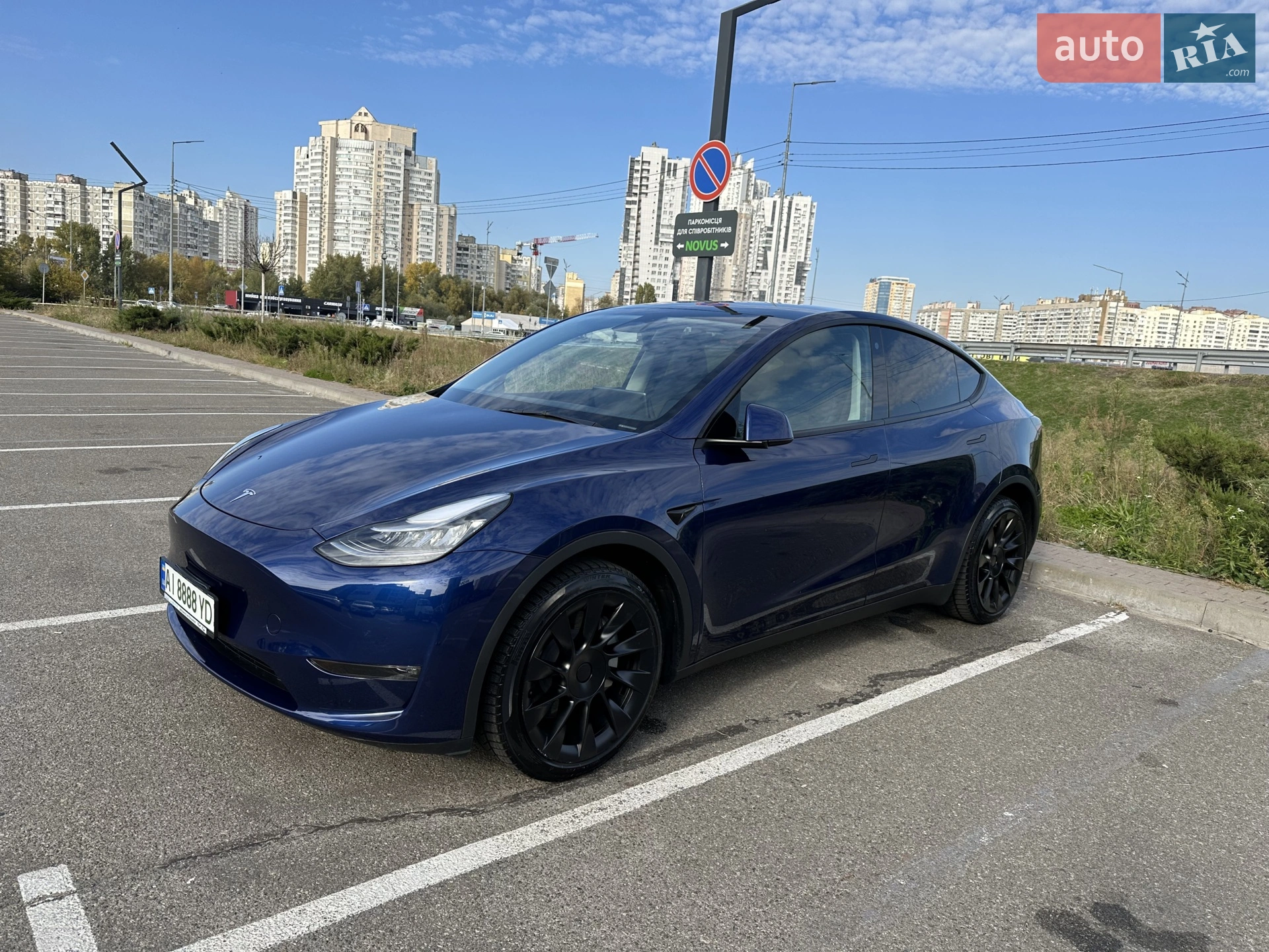 2023 Tesla Model Y - мініатюра 9