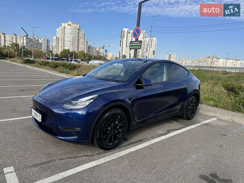 Позашляховик / Кросовер Tesla Model Y 2023 в Києві