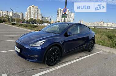 Внедорожник / Кроссовер Tesla Model Y 2023 в Киеве