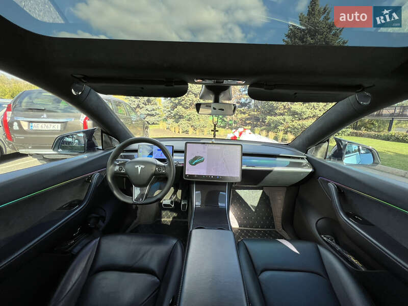 Позашляховик / Кросовер Tesla Model Y 2020 в Кривому Розі