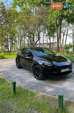 Внедорожник / Кроссовер Tesla Model Y 2021 в 