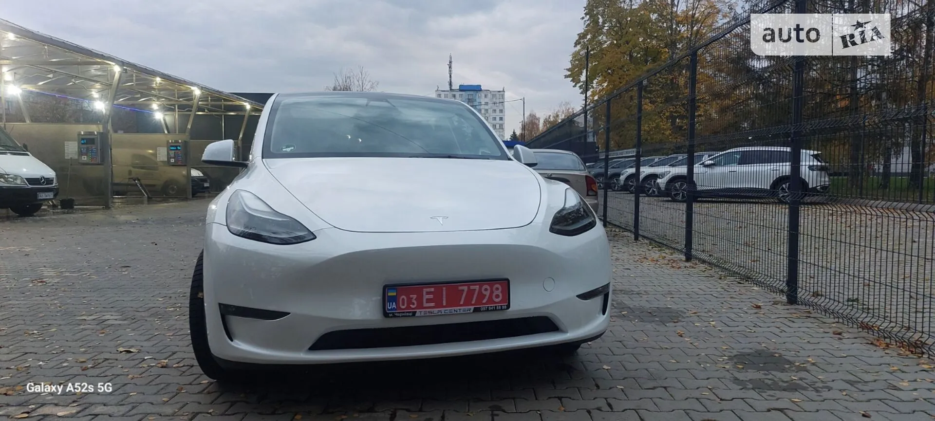 2022 Tesla Model Y - фото 1