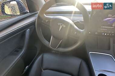 Внедорожник / Кроссовер Tesla Model Y 2023 в 