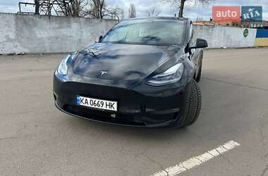 Внедорожник / Кроссовер Tesla Model Y 2022 в 