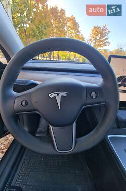 Внедорожник / Кроссовер Tesla Model Y 2023 в Харькове