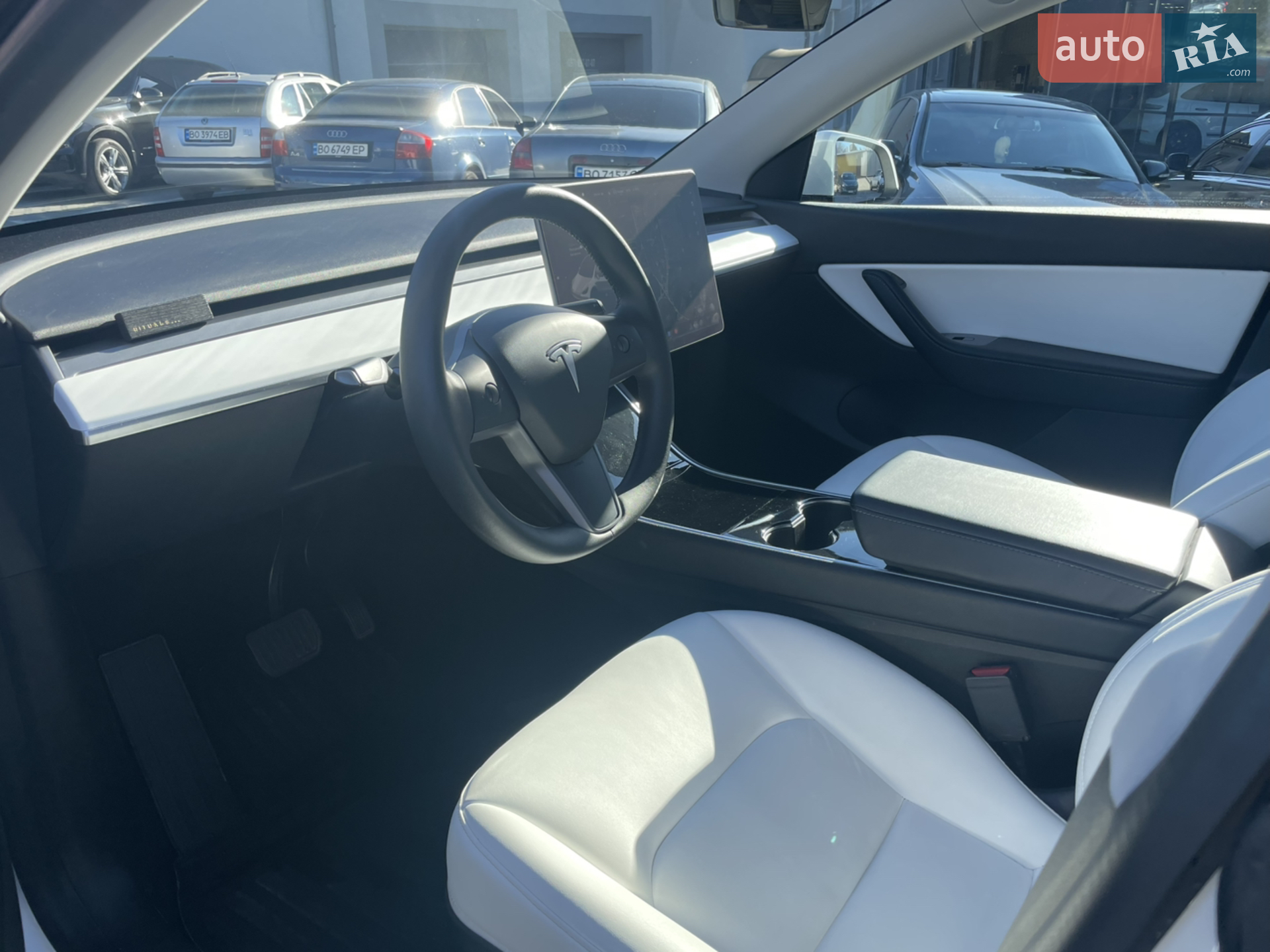 2020 Tesla Model Y - мініатюра 7