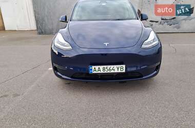 Внедорожник / Кроссовер Tesla Model Y 2023 в Киеве