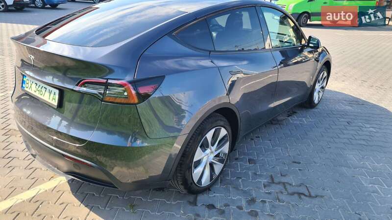 Позашляховик / Кросовер Tesla Model Y 2021 в Львові