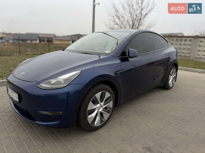 Внедорожник / Кроссовер Tesla Model Y 2023 в Виннице