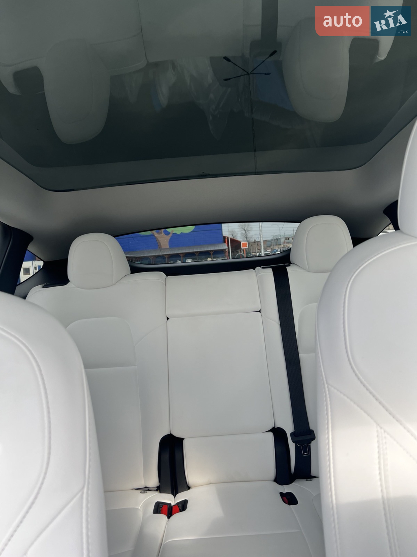 2022 Tesla Model Y - мініатюра 23