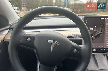Позашляховик / Кросовер Tesla Model Y 2023 в 