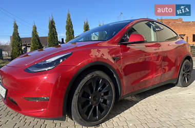 Внедорожник / Кроссовер Tesla Model Y 2021 в 