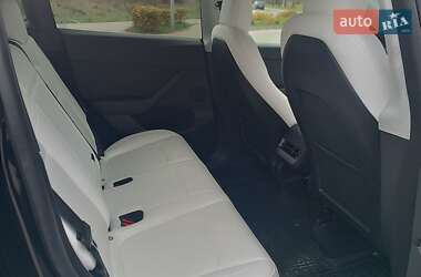 Внедорожник / Кроссовер Tesla Model Y 2022 в 