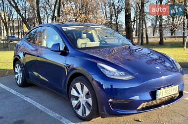 Внедорожник / Кроссовер Tesla Model Y 2021 в 