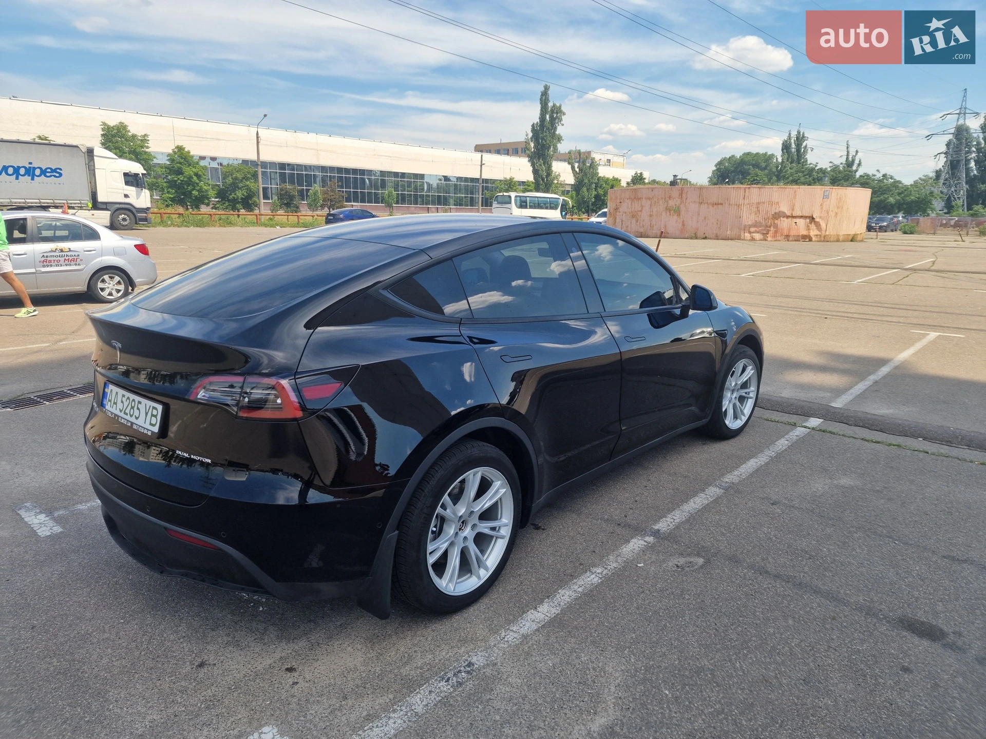 2021 Tesla Model Y - мініатюра 10
