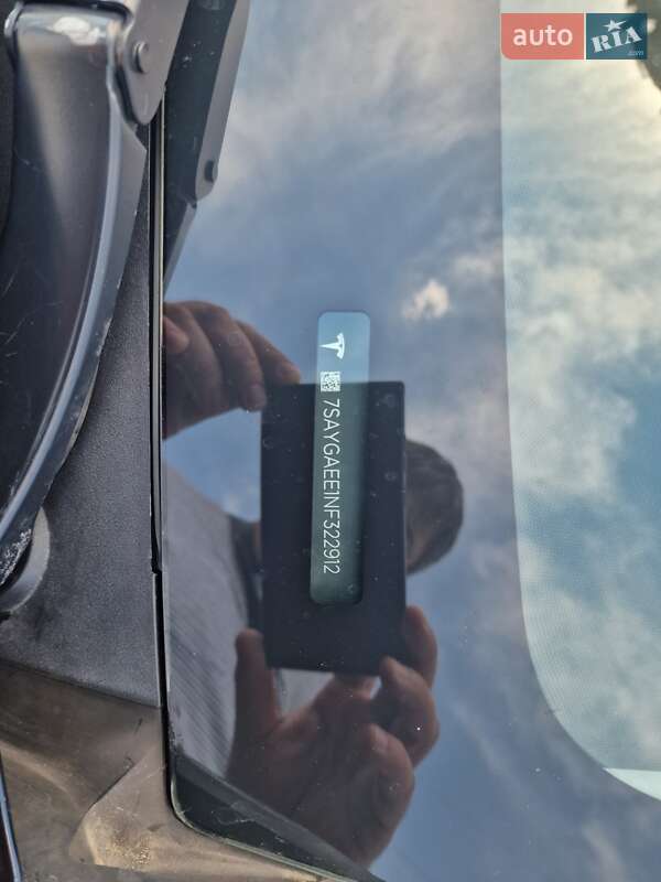 Позашляховик / Кросовер Tesla Model Y 2021 в Києві