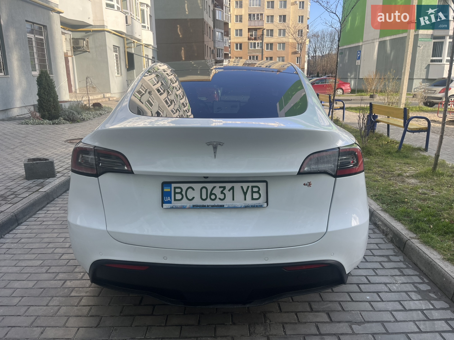 2021 Tesla Model Y - мініатюра 28