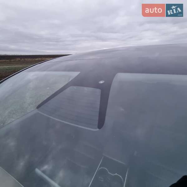 Внедорожник / Кроссовер Tesla Model Y 2020 в Запорожье