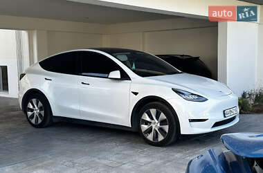 Внедорожник / Кроссовер Tesla Model Y 2021 в Киеве