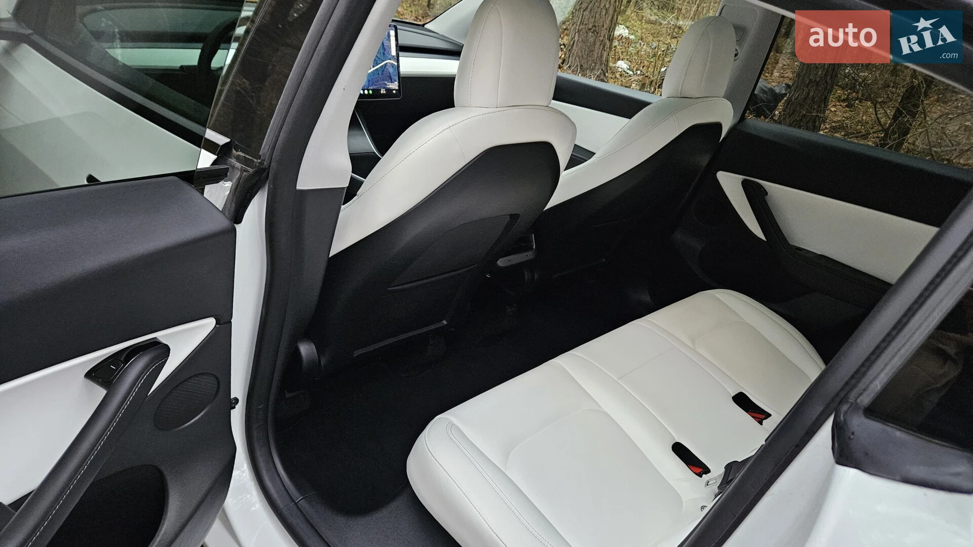 2020 Tesla Model Y - мініатюра 13