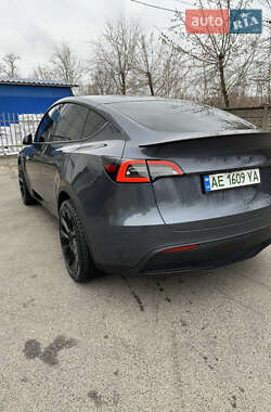 Внедорожник / Кроссовер Tesla Model Y 2023 в Кривом Роге