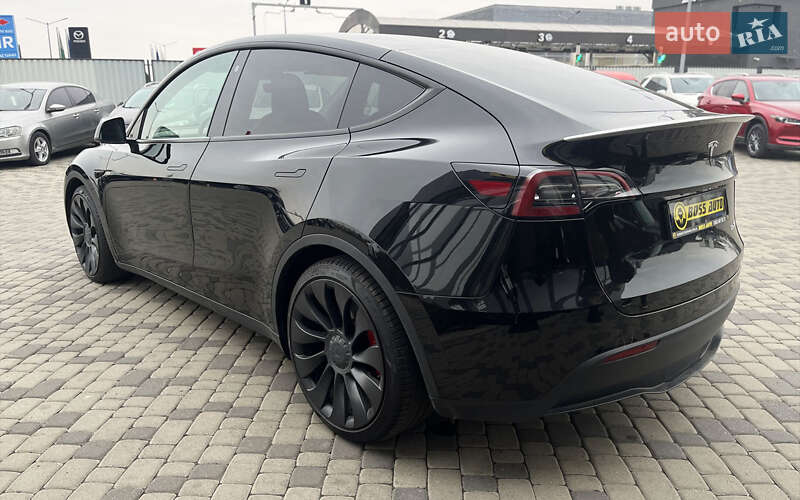 Внедорожник / Кроссовер Tesla Model Y 2021 в Мукачево
